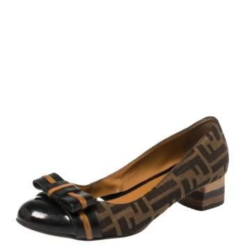 Pre Owned Fendi Brown/Black Zucca Canvas And Leather Bow Cap Toe Ballet Flats Size 39
