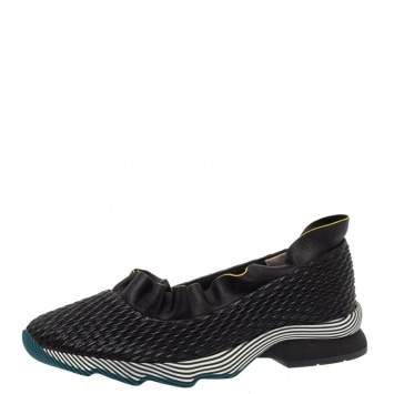 Pre Owned Fendi Black Smocked Leather Ruffle Trim Slip On Sneakers Size 40
