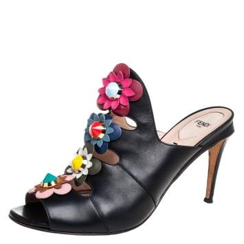 Pre Owned Fendi Black Leather Floral Applique Mule Sandals Size 41