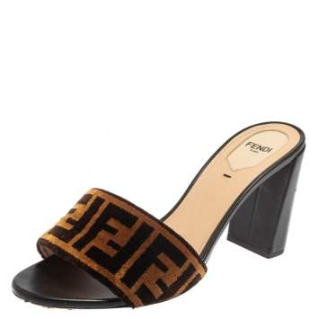 Pre Owned Fendi Brown/Black FF Logo Velvet Slide Sandals Size 39