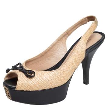 Pre Owned Fendi Beige/Black Raffia And Patent Leather Peep Toe Slingback Fendista Pumps Size 35.5