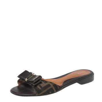 Pre Owned Fendi Brown Zucca Canvas And Leather Bow Slide Sandals Size 37.5