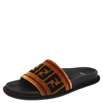 Pre Owned Fendi Brown FF Fur Slip On Slides Size 40