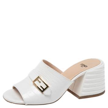 Pre Owned Fendi  White Croc Embossed Leather Block Heel Mules Sandals Size 35
