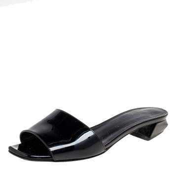 Pre Owned Fendi Black Patent Leather Slide Sandals Size 35