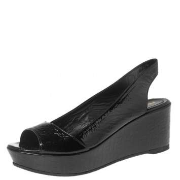 Pre Owned Fendi Black Crinkled Patent Leather FF Wedge Slingback Sandals Size 37