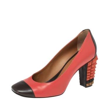 Pre Owned Fendi Red/Black Leather Cap Toe Studded Block Heel Pumps Size 38.5