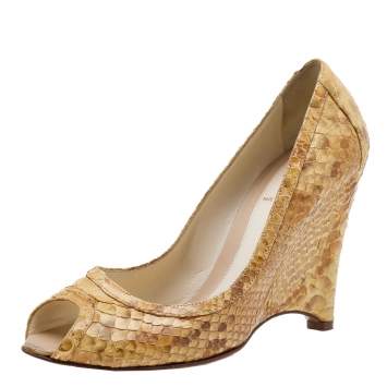 Pre Owned Fendi Beige Python Peep Toe Wedge Pumps Size 38