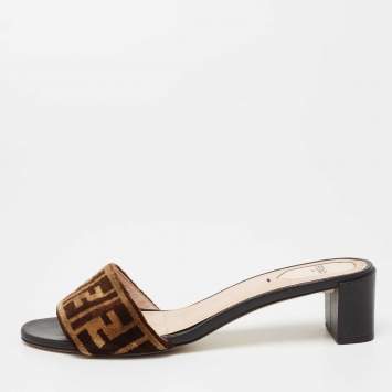 Pre Owned Fendi Brown/Black FF Logo Velvet Slide Sandals Size 41