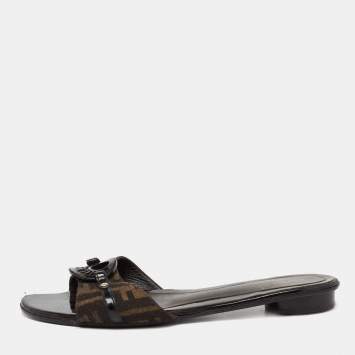 Pre Owned Fendi Brown/Black Zucca Canvas and Leather Slide Sandals Size 40.5