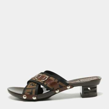 Pre Owned Fendi Brown FF Zucca Fabric And Leather Wooden Criss Cross Slide Sandals Size 37.5
