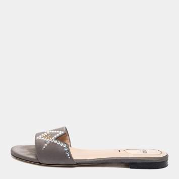 Pre Owned Fendi Grey Crystal Embellished Satin Flat Slides Size 38