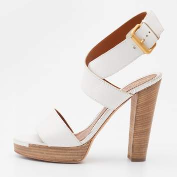 مملوكة مسبقًا Fendi White Leather Criss Cross Ankle Strap Platform Sandals Size 38.5