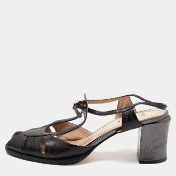 Pre Owned Fendi Black Leather Chameleon Ankle Strap Sandals Size 41 