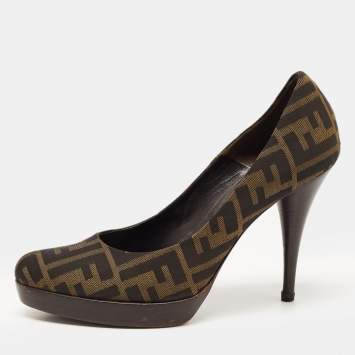 مملوكة مسبقًا Fendi Brown Zucca Canvas Platform Pumps Size 38