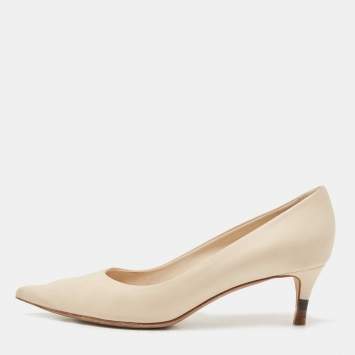 Pre Owned Fendi Beige Leather Pointed Toe Pumps Size 36