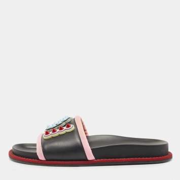 مملوكة مسبقًا Fendi Black/Pink Leather and Fabric Studded Logo Flat Slides Size 38