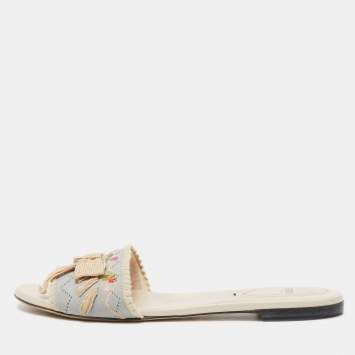 Pre Owned Fendi Cream Flower Embroidered Bow Embellished Flat Slides Size 39.5