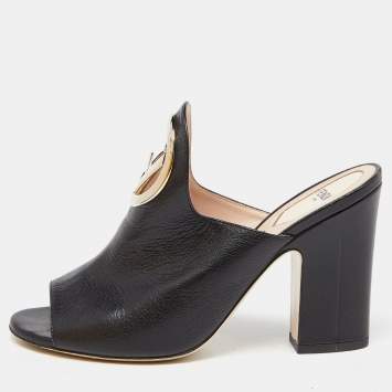 Pre Owned Fendi Black Leather Open Toe Mules Size 38