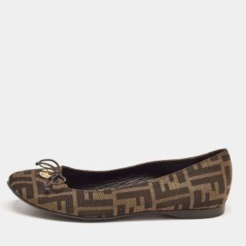 مملوكة مسبقًا Fendi Brown Zucca Canvas Logo Bow Ballet Flats Size 39