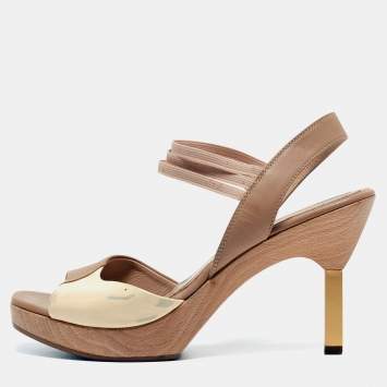 Pre Owned Fendi Beige/Cream Leather and Patent Wooden Platform Ankle Strap Sandals Size 36