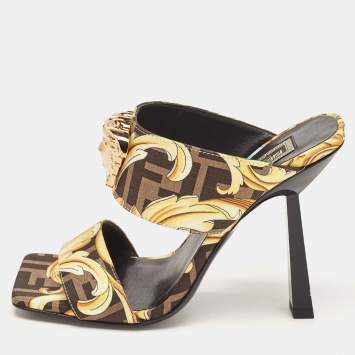 Pre Owned Fendi x Versace Black/Yellow Baroque Fabric Fendace Medusa Slide Sandals Size 36