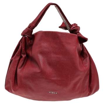 Pre Owned Furla Red Leather Clay Pack Knotted Handle Hobo