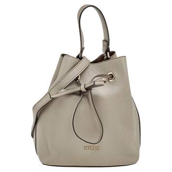 Pre Owned Furla Grey Leather Drawstring Bucket Bag