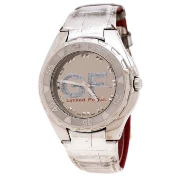 Pre Owned Gianfranco Ferre Silver-Plated Stainless Steel 9040J Limited Edition Women's Wristwatch 44MM