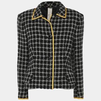 مملوكة مسبقًا جاكيت صوف تريده بأزرار بألوان الأسود والأبيض من جيانا فيرساتشي مقاس متوسط - ميديم