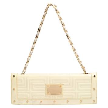Pre Owned Gianni Versace White Quilted Patent Leather Flap Shoulder Bag