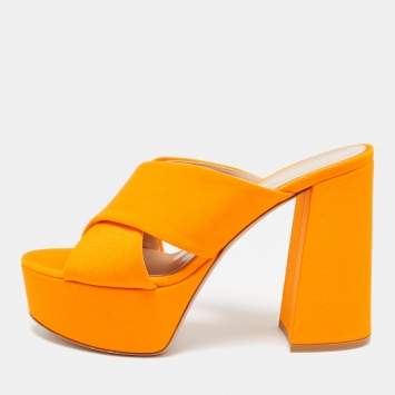 Pre Owned Gianvito Rossi Orange Satin Sue Slide Sandals Size 39