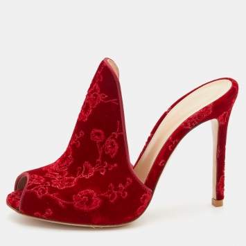 Pre Owned Gianvito Rossi Red Shanghai Embroidered Velvet Mules Size 36.5