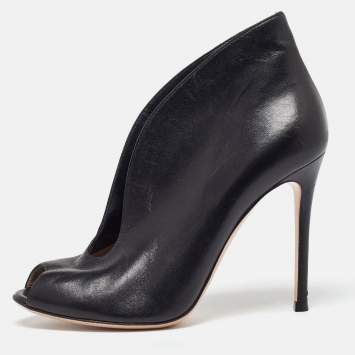 Pre Owned Gianvito Rossi Black Leather Vamp Peep Toe Booties Size 37.5