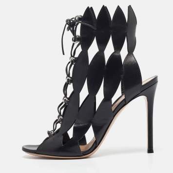 Pre Owned Gianvito Rossi Black Cutout Leather Lace Up Ankle Booties Size 38.5