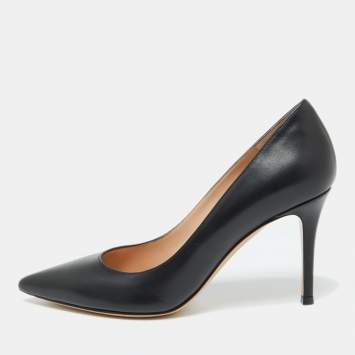 Pre Owned Gianvito Rossi Black Leather Pointed Toe Pumps Size 38