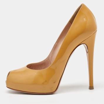 Gianvito Rossi Beige Patent Leather Peep Toe Platform Pumps Size 37.5