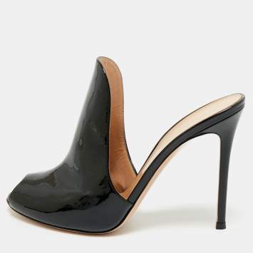 Gianvito Rossi Black Patent Leather Peep Toe Slide Sandals Size 40