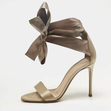 Pre Owned Gianvito Rossi Grey Satin Gala Ankle wrap Sandals Size 39.5