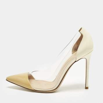 مملوكة مسبقًا Gianvito Rossi Plexi Size 38.5 Cream/Beige Patent Leather and PVC Pumps