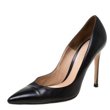 Pre Owned Gianvito Rossi Black Leather Pointed Toe Pumps Size 37.5