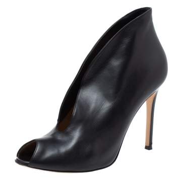 Pre Owned Gianvito Rossi Black Leather V-neck Peep Toe Ankle Booties Size 38.5