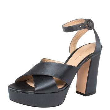 Pre Owned Gianvito Rossi Grey Satin Criss Cross Platform Sandals Size 39