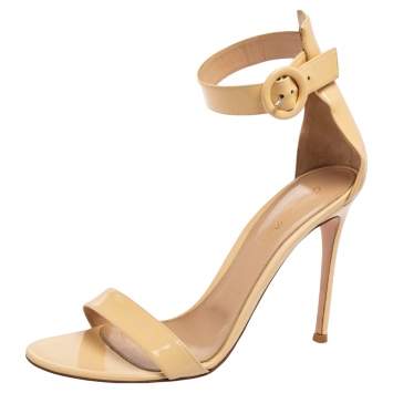 Pre Owned Gianvito Rossi Beige Patent Leather  Ankle Strap Portofino Sandals Size 40