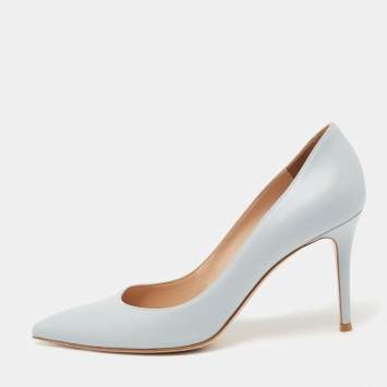 Pre Owned Gianvito Rossi Light Blue Leather Pointed-Toe Pumps Size 41