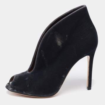 Pre Owned Gianvito Rossi Grey Velvet Vamp Peep-Toe Booties Size 35.5
