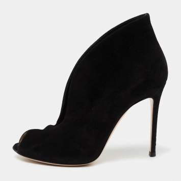 Pre Owned Gianvito Rossi Black Suede Vamp Peep-Toe Booties Size 39