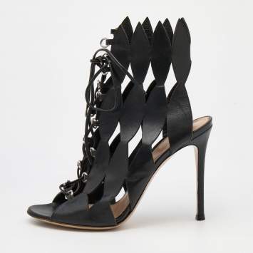 Pre Owned Gianvito Rossi Black Cutout Leather Lace Up Ankle Booties Size 37