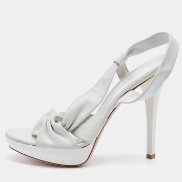 Pre Owned Gianvito Rossi White Leather Strappy Platfrom Sandals Size 37.5