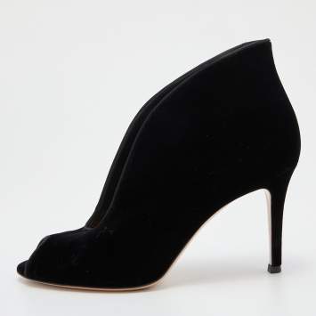 Pre Owned Gianvito Rossi Black Velvet Peep Toe Vamp Ankle Booties Size 37